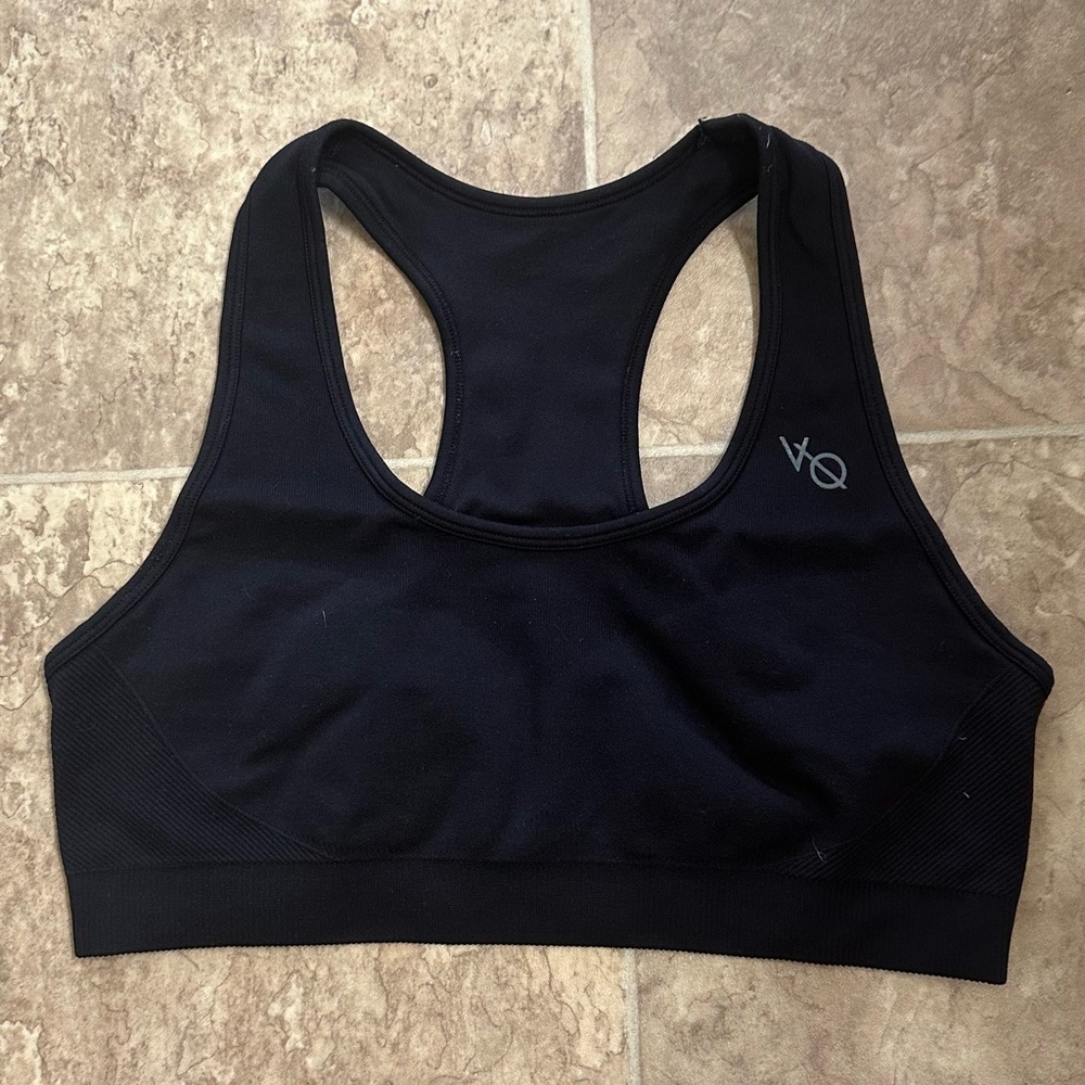 Vanquish Elevate Seamless Black Support Bra